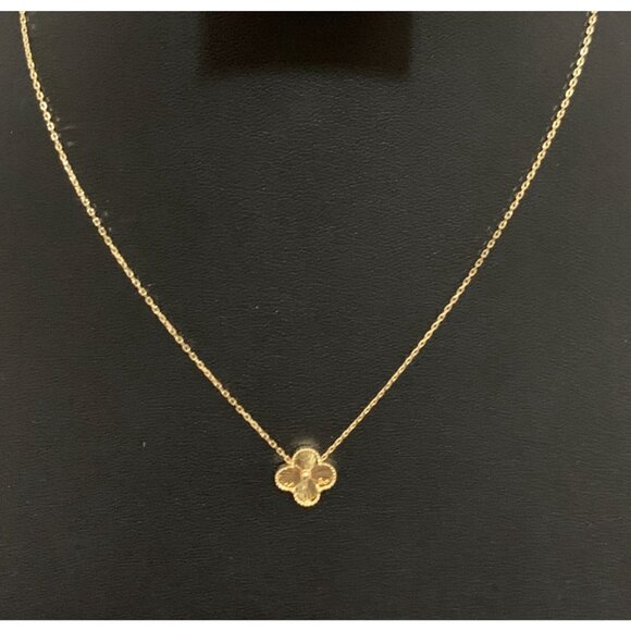18K Gold Necklace Centered Flower 16 inches 2.16grams - Picture 9 of 9